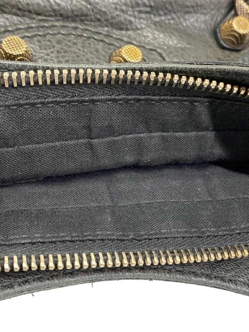 BALENCIAGA The Giant Hip 237203 Black Leather Shoulder Bag - Picture 13 of 15
